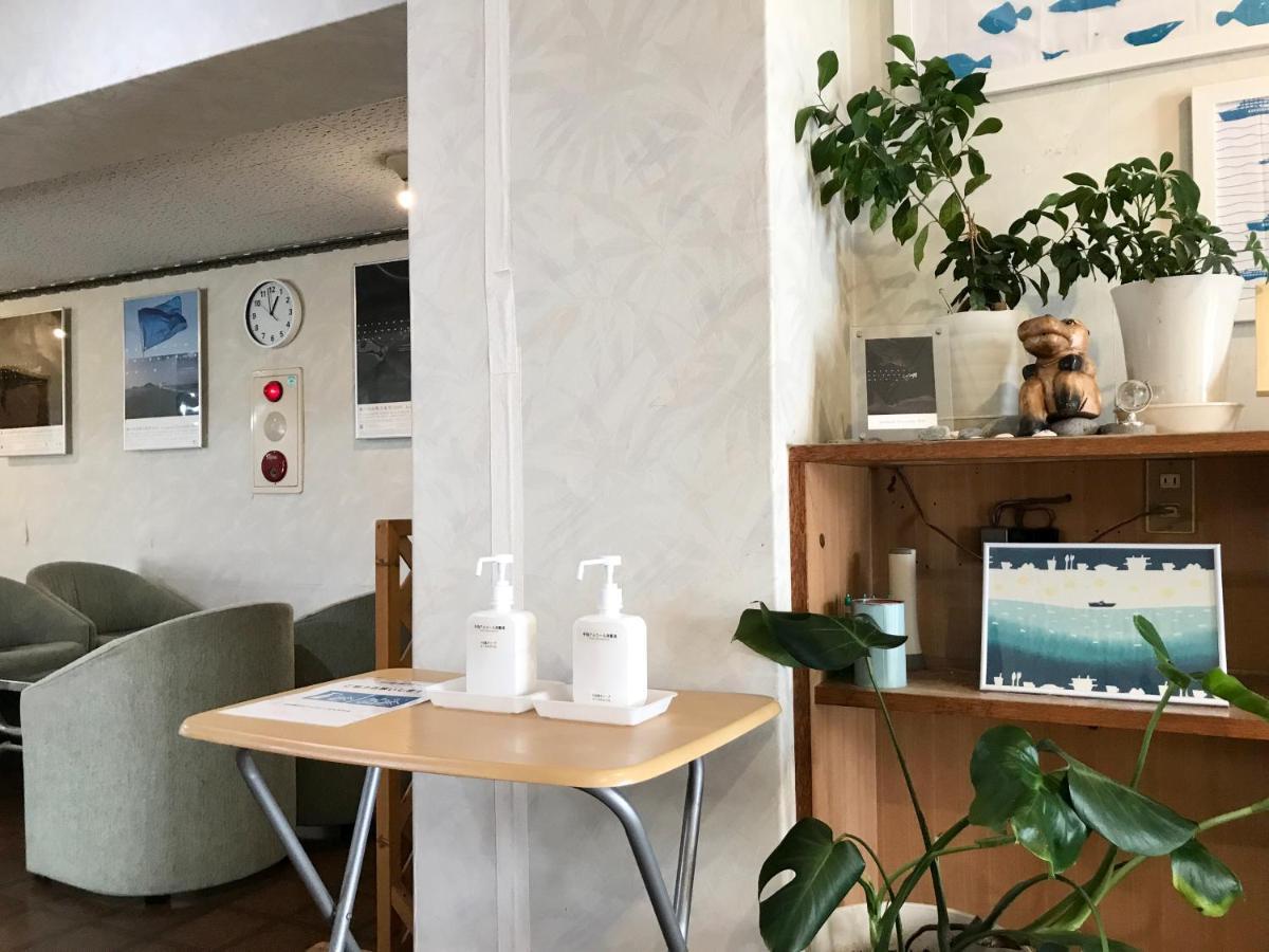 Shodoshima Olive Youth Hostel Екстериор снимка