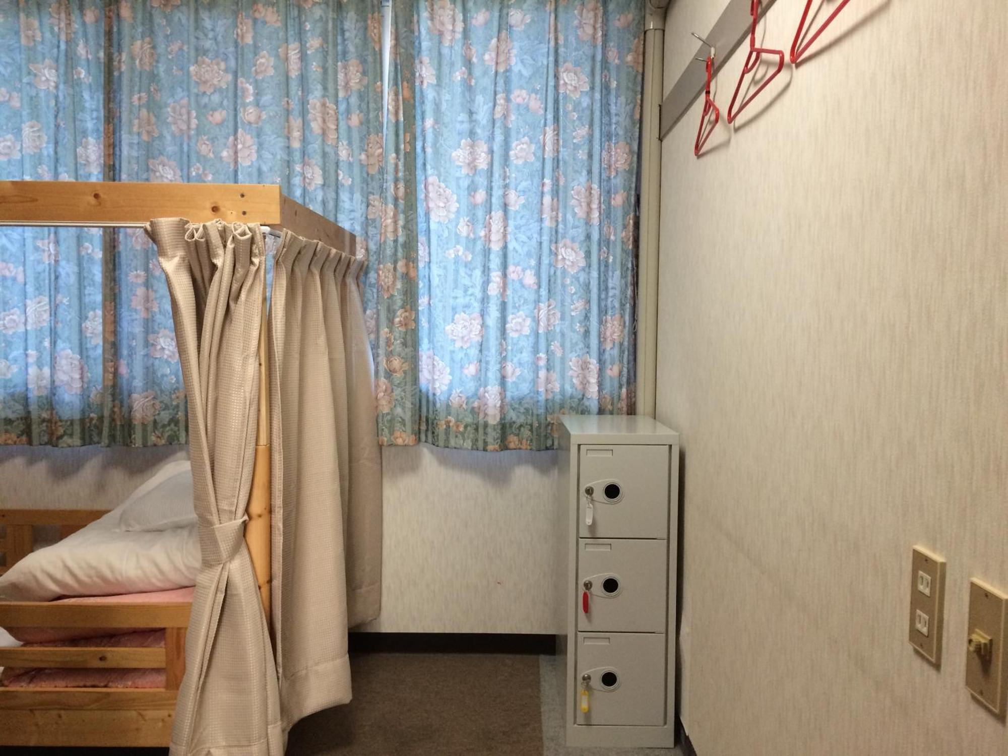 Shodoshima Olive Youth Hostel Стая снимка