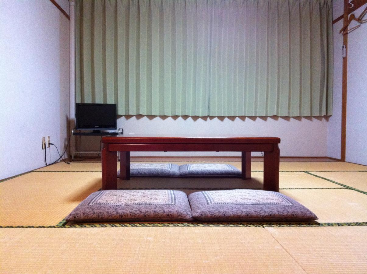 Shodoshima Olive Youth Hostel Стая снимка