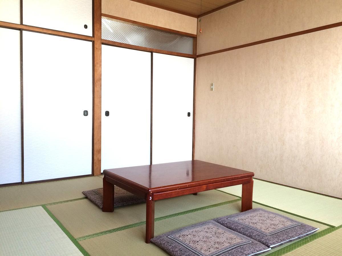 Shodoshima Olive Youth Hostel Стая снимка